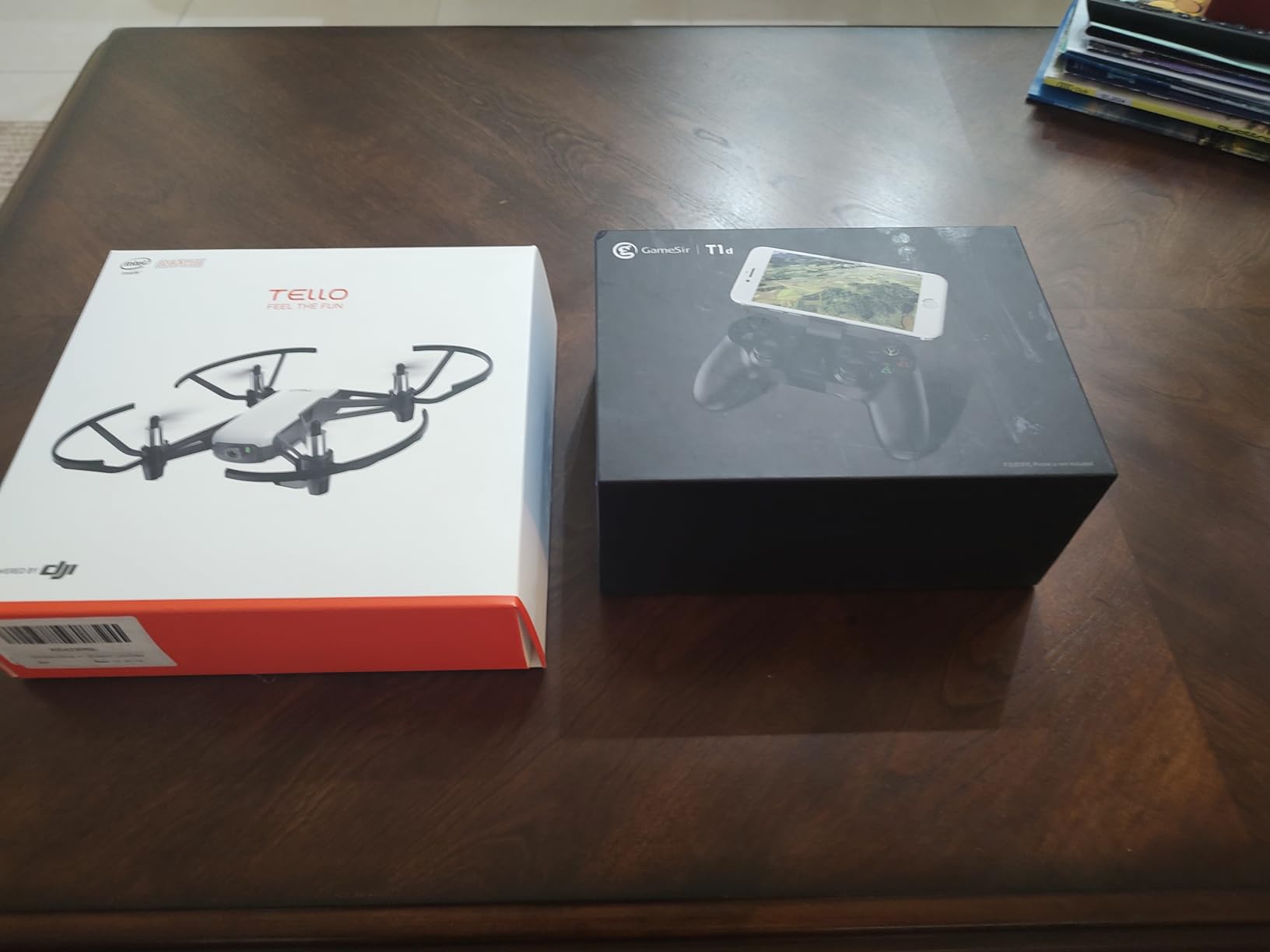 DJI Tello Drone with 720P Camera EZ Shots - 13 Minutes Flight time - 8D Stunts - pre-Order customer photo 1