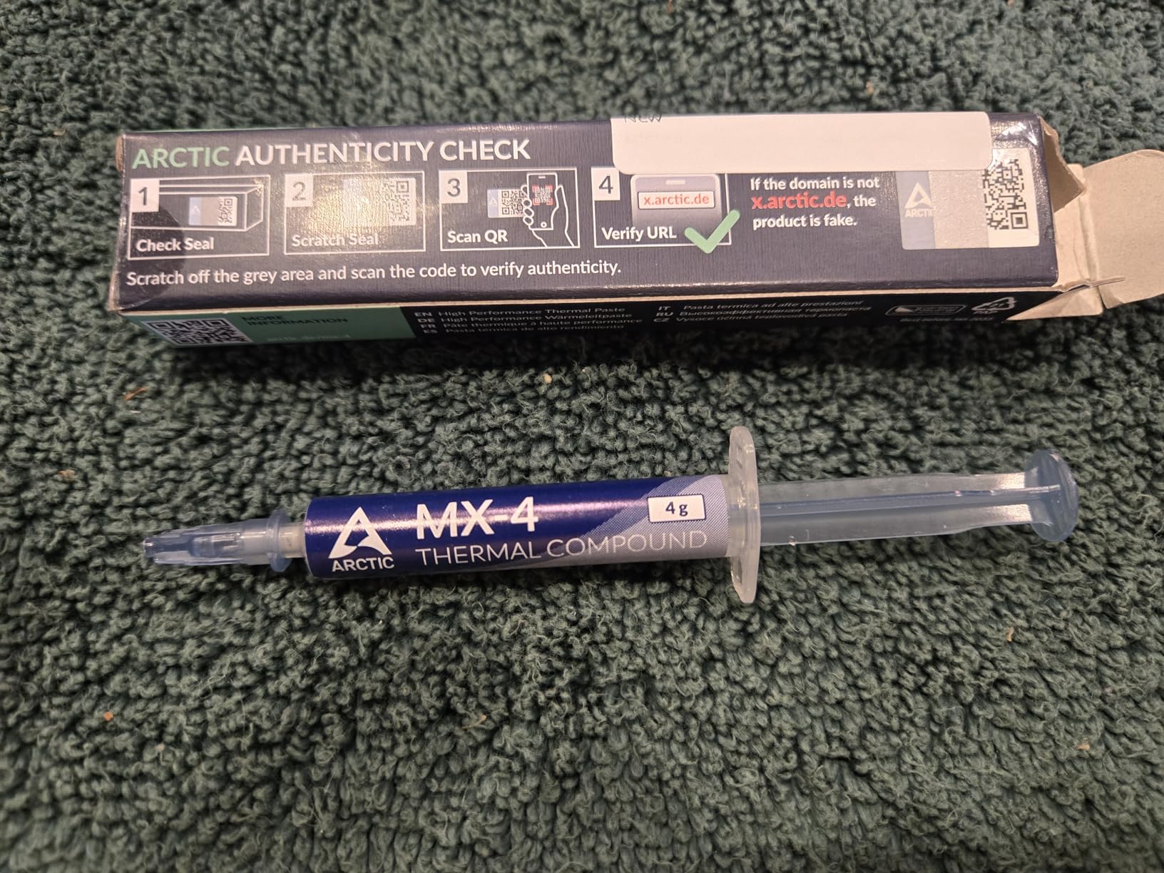 ARCTIC MX-4 (4 g) - Premium Performance Thermal Paste for All Processors (CPU, GPU - PC, PS4, Xbox), Very high Thermal Conductivity, Long Durability, Safe Application, Non-Conductive, Non-capacitive customer photo 2