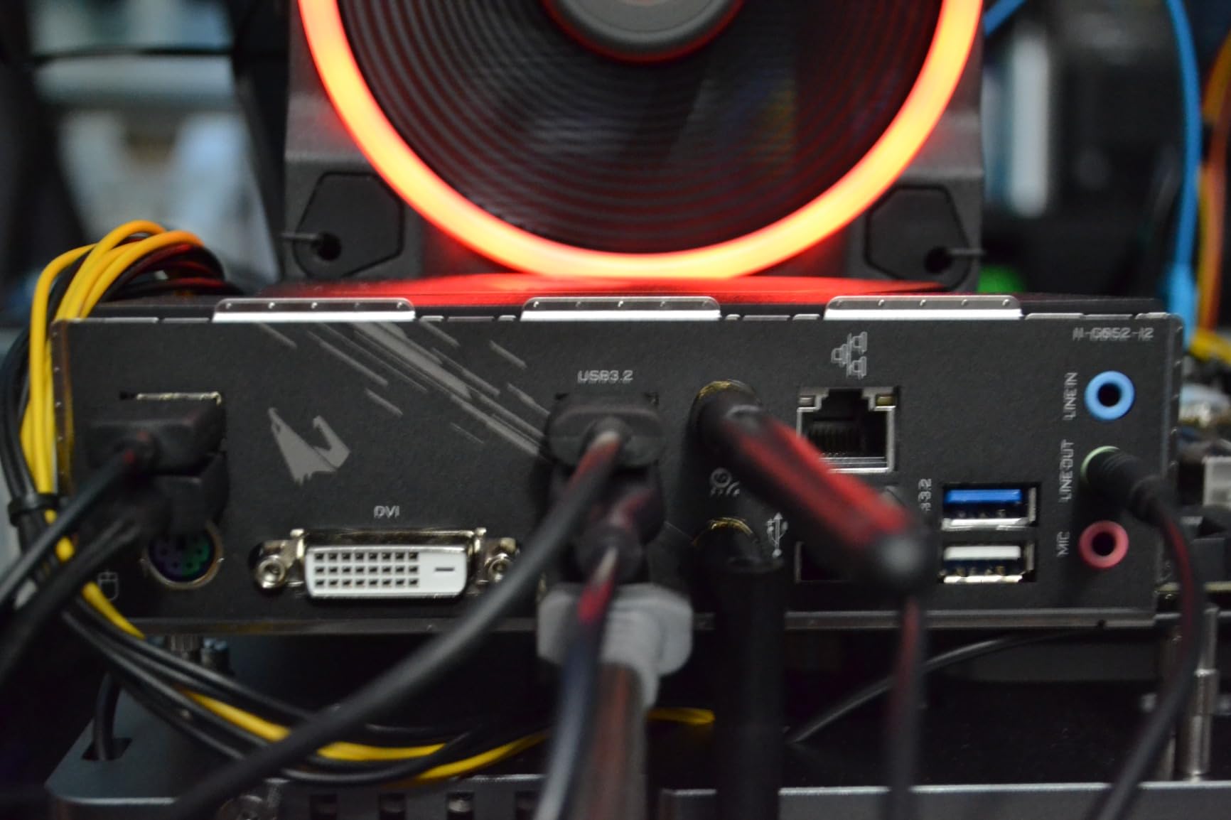 Ryzen 7 5700G 8-Core, 16-Thread Desktop Processor with Radeon Graphics customer photo 2