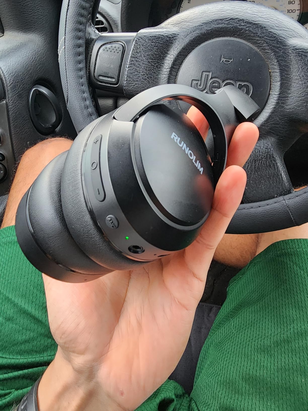 RUNOLIM Hybrid Active Noise Cancelling Headphones, Wireless Over Ear Bluetooth Headphones with Microphone, 70H Playtime, Foldable Headphone with HiFi Audio, Deep Bass for Home Travel Office customer photo 1