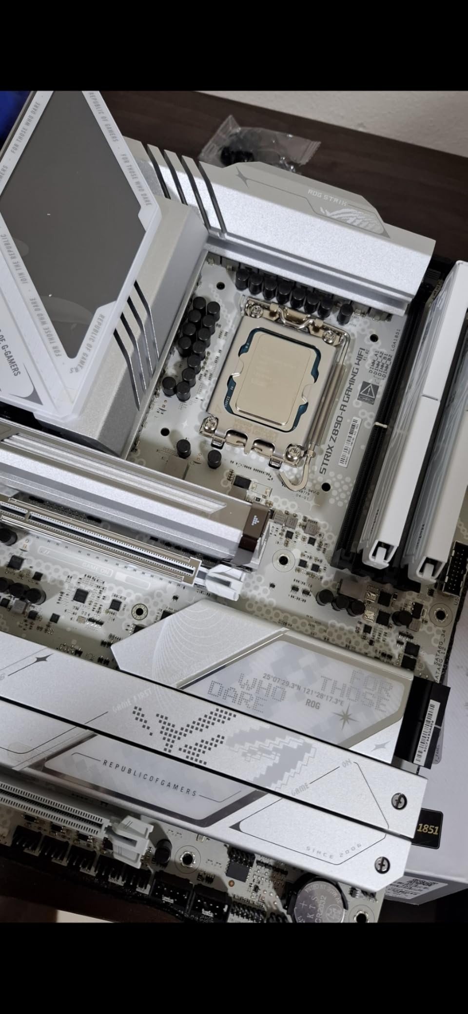 Intel Core Ultra 7 265K Desktop Processor - 20 cores (8 P-cores + 12 E-cores) up to 5.5 GHz customer photo 2