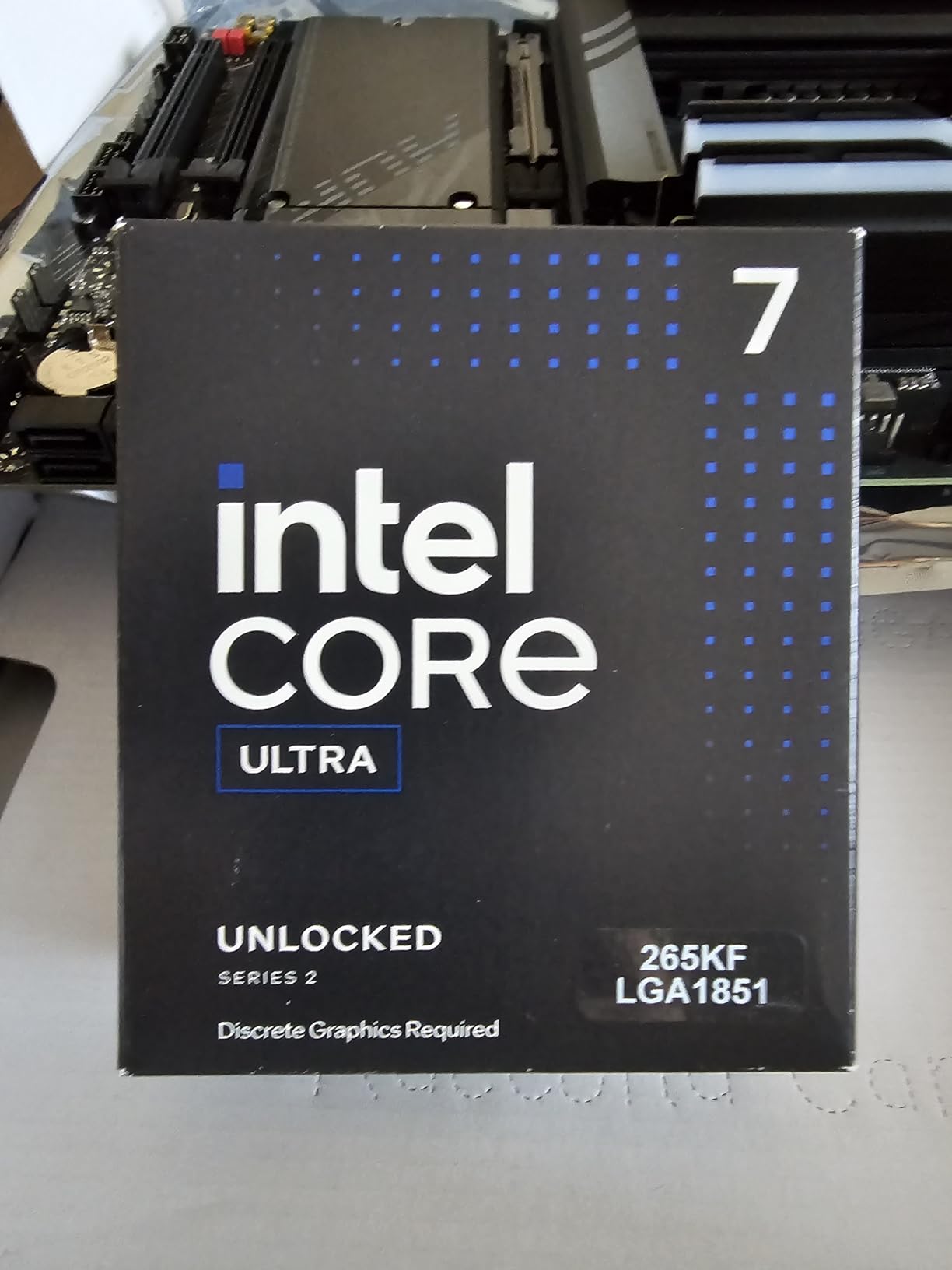 Intel Core Ultra 7 265KF Desktop Processor - 20 cores (8 P-cores + 12 E-cores) up to 5.5 GHz customer photo 2