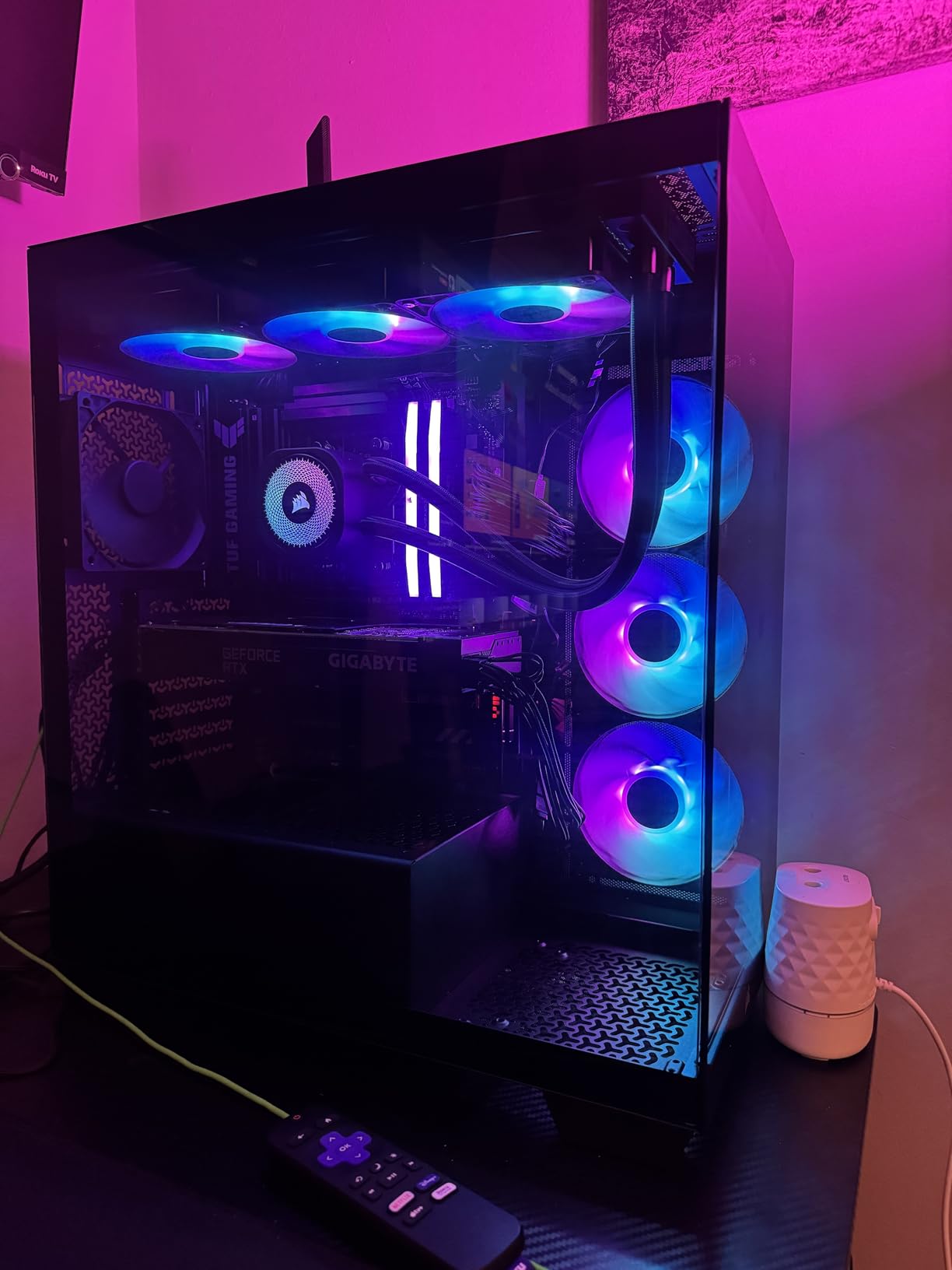 AMD Ryzen 7 9800X3D 8-Core, 16-Thread Desktop Processor customer photo 2