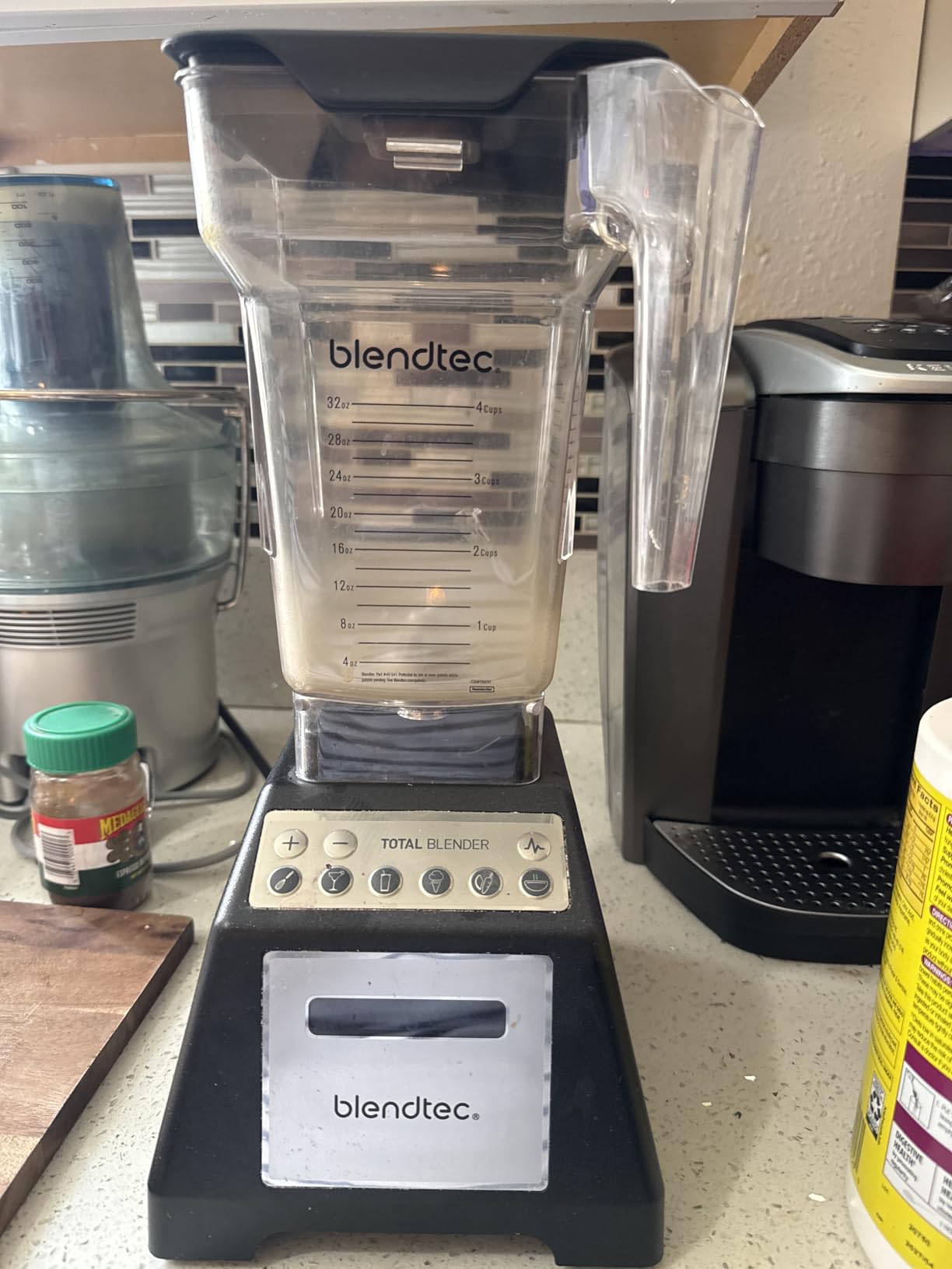Blendtec Total Classic Original Blender and 75 oz FourSide Blender Jar - Kitchen Blender Bundle - Black customer photo 1