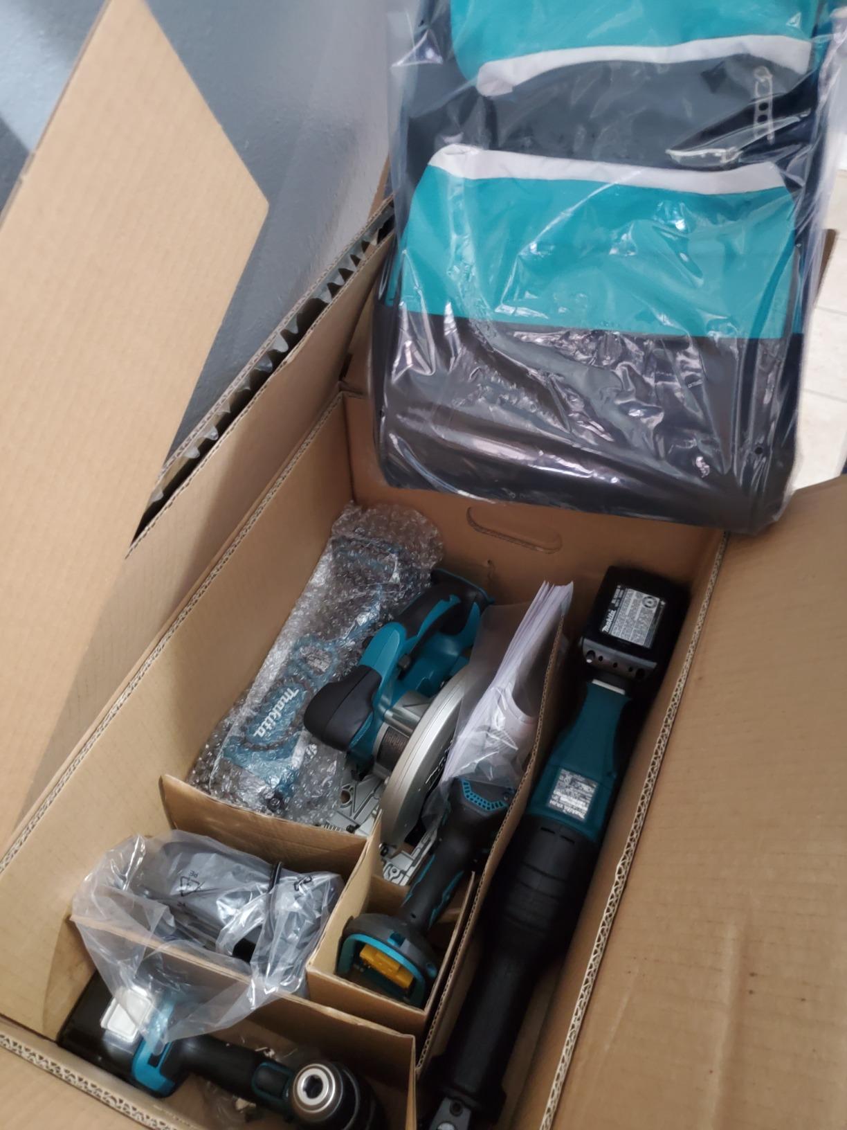 Makita XT505 18V LXT Lithium-Ion Cordless 5-Pc. Combo Kit (3.0Ah) customer photo 1