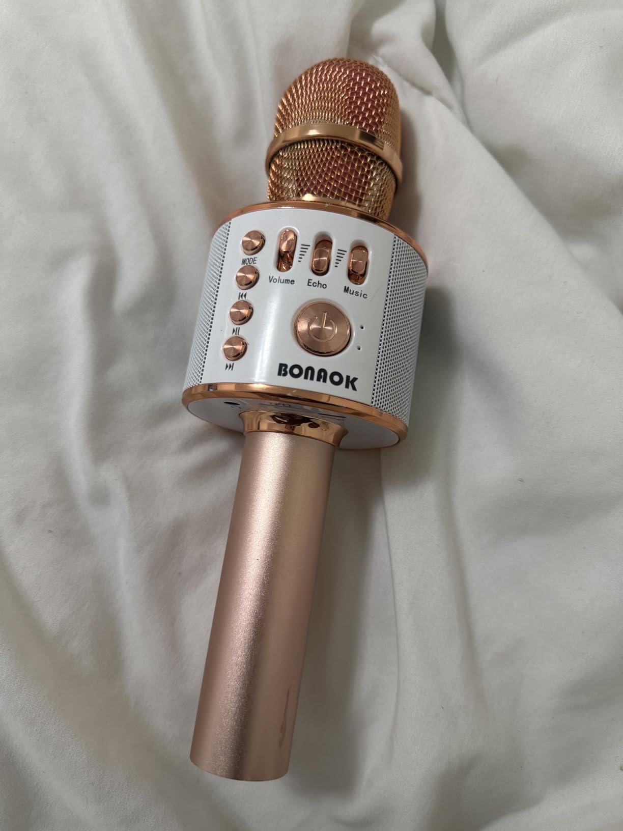 BONAOK Wireless Bluetooth Karaoke Microphone,3-in-1 Portable Handheld Karaoke Mic Speaker Machine Home Party Birthday for All Smartphones PC(Q37 Rose Gold) customer photo 1