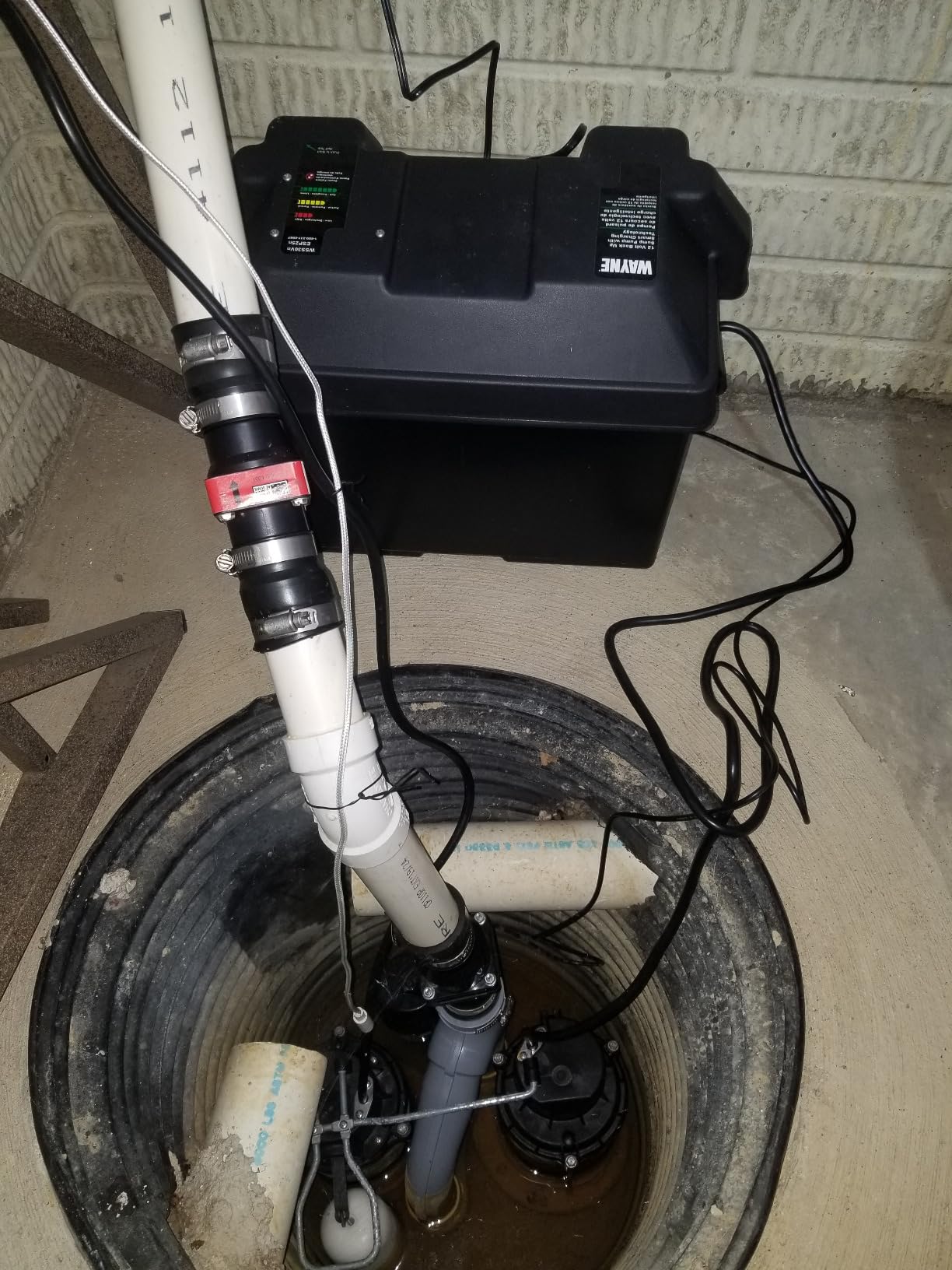 WAYNE - 1/2 HP Sump Pump with Integrated Vertical Float Switch and 12 Volt Battery Back Up Capability, Battery Not Included - Up to 5,100 Gallons Per Hour - Heavy Duty Basement Sump Pump System customer photo 2