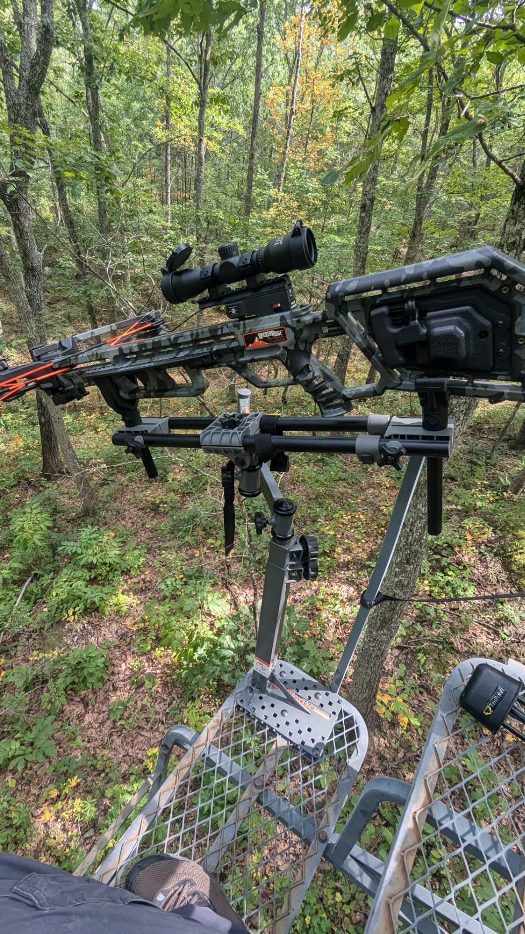 BOG FieldPod Dual-Frame Hunting Tripod, Adjustable Shooting Rest customer photo 1