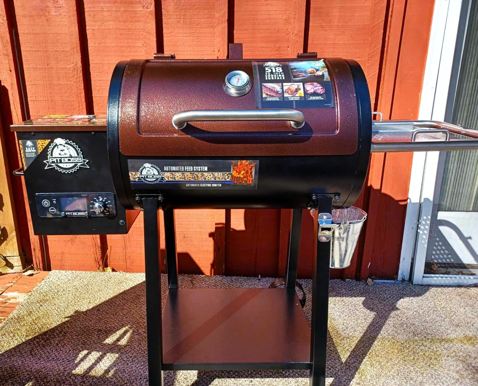 Pit Boss 440 Mahogany Series Wood Pellet Grill & Smoker with Flame Broiler and LED Digital Controller, 518-Sq. In. Cooking Space, 180°F to 500°F Temperature Range, 5 lb. Pellet Hopper, Brown customer photo 2