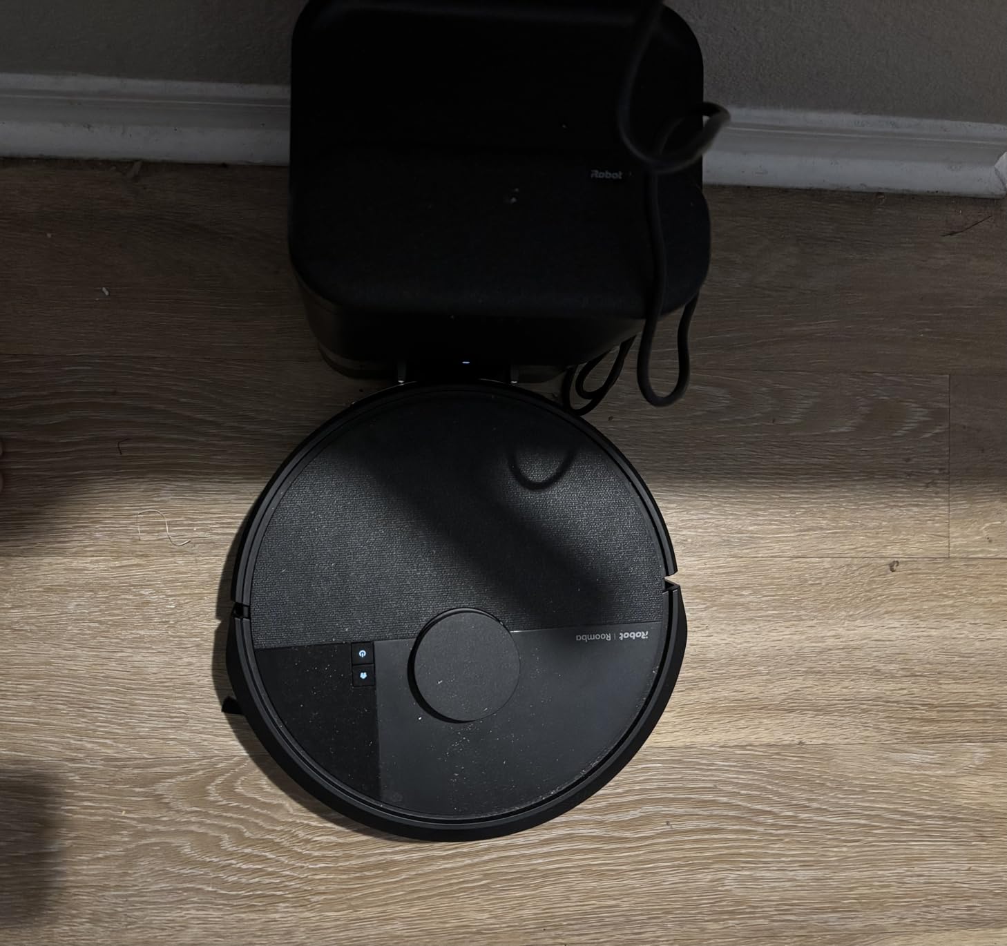 iRobot Roomba i3+ EVO (3550) Self-Emptying Robot Vacuum - Now Clean by Room with Smart Mapping, Empties Itself for Up to 60 Days, Works with Alexa, Ideal for Pet Hair, Carpets, Roomba i3+ customer photo 2
