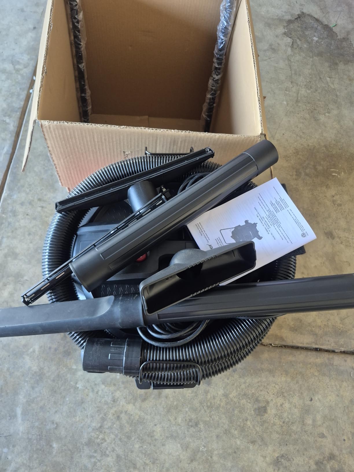 Vacmaster 12-Gallon 5.5 Peak HP Heavy-Duty Wet/Dry Vacuum - VJH1211PF 1101 customer photo 1