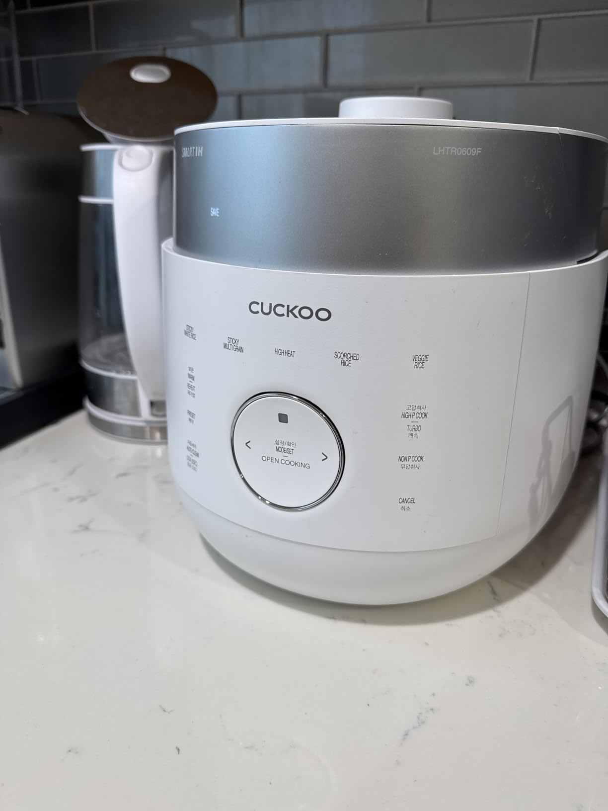 Cuckoo CRP-LHTR0609FW Twin Pressure Rice Cooker 6-Cup with Induction Heating, 20 Menu Modes, White customer photo 2