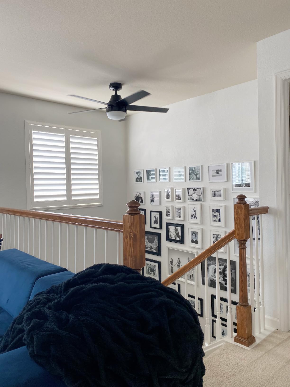 Hunter 52 inch Indoor Ceiling Fan with LED Light and Remote Control - Black Modern Smart Ceiling Fan, Standard Mount, 5 Blades, For Bedroom, Living Room, or Kitchen, Quiet- Aerodyne 51314, Matte Black customer photo 2