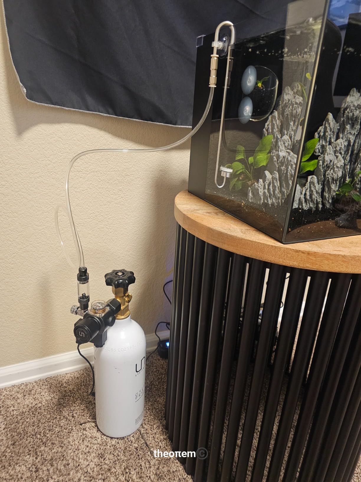 Ultum Nature Systems CO2 Cylinder Pro for Planted Aquariums - CO2 Tank with On/Off Valve, Aluminum CO2 Canister for Aquarium Plants - Tank for Fishtank CO2 & Aquarium Accessories - (24 oz) customer photo 2