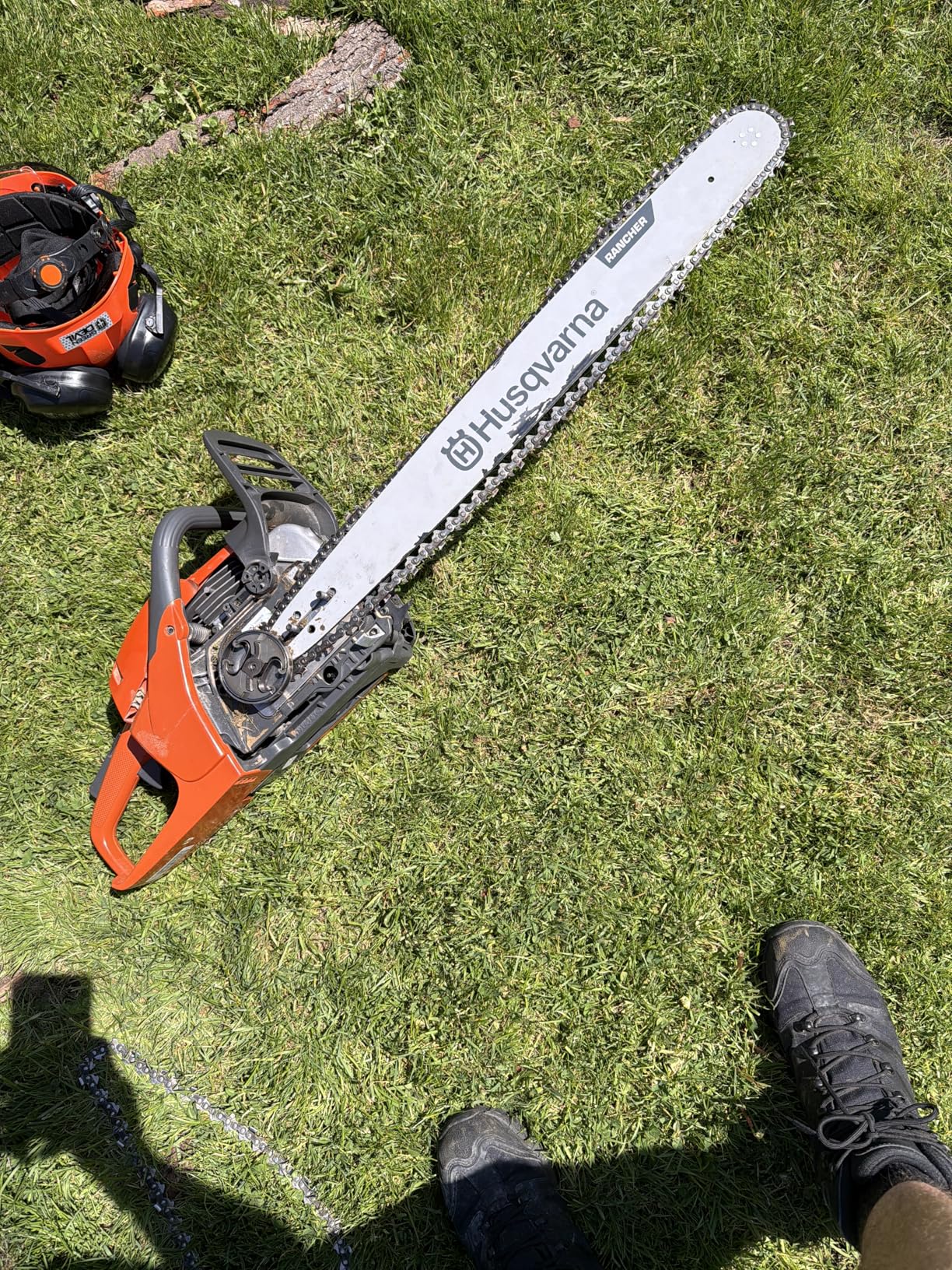 460 Rancher Gas Powered Chainsaw, 60.3-cc 3.6-HP, 2-Cycle X-Torq Engine, 24 Inch Chainsaw with Automatic Adjustable Oil Pump, For Wood Cutting, Tree Trimming and Land Clearing, Gifts For Men customer photo 1