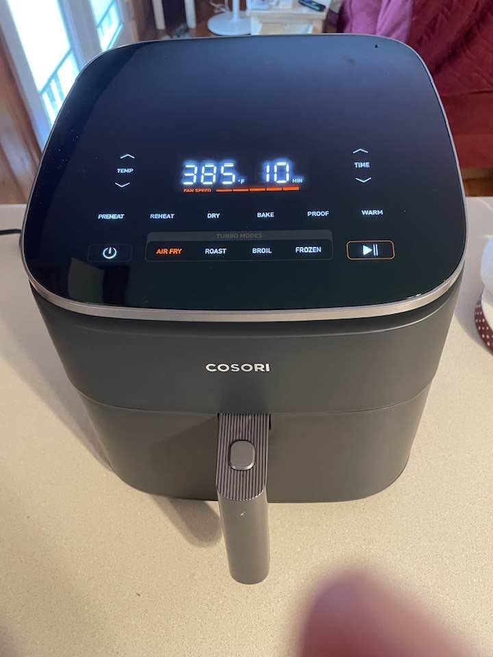 Cosori TurboBlaze Air Fryer, 9-in-1, 6 Qt, PFAS-Free Ceramic Coating customer photo 1