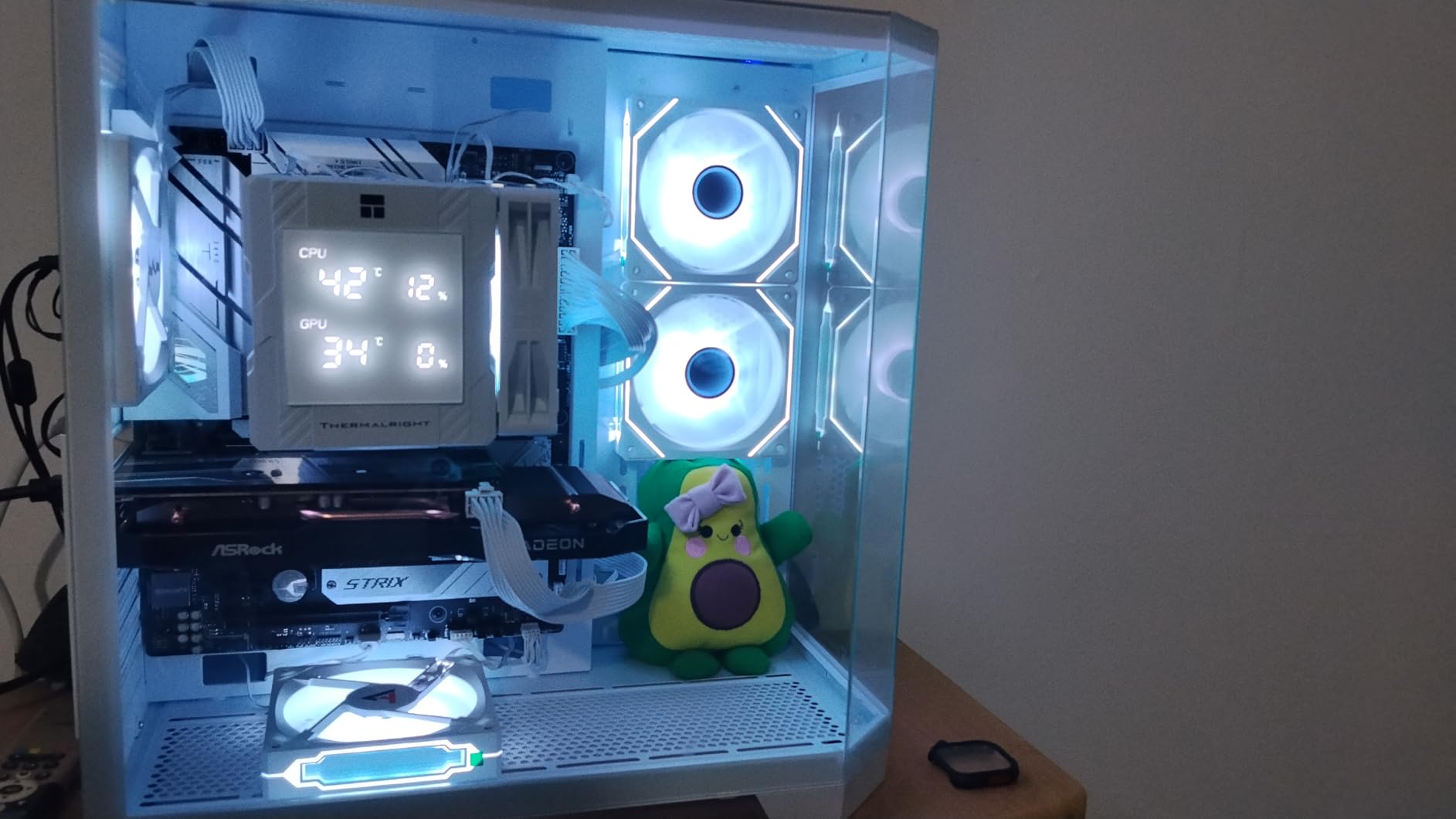 ASRock Radeon RX 7600 Challenger 8GB OC, RDNA 3, PCIe 4.0, Dual Fans customer photo 1