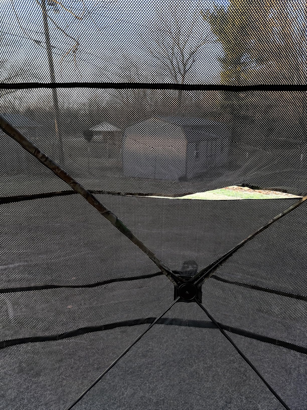 FUNHORUN Hunting Blind with Floor Mat, 360 Degree See Through Ground Blind with Carrying Bag, 2/3/4 Person Pop Up Camouflage Tent Portable Concealed Shelter customer photo 2