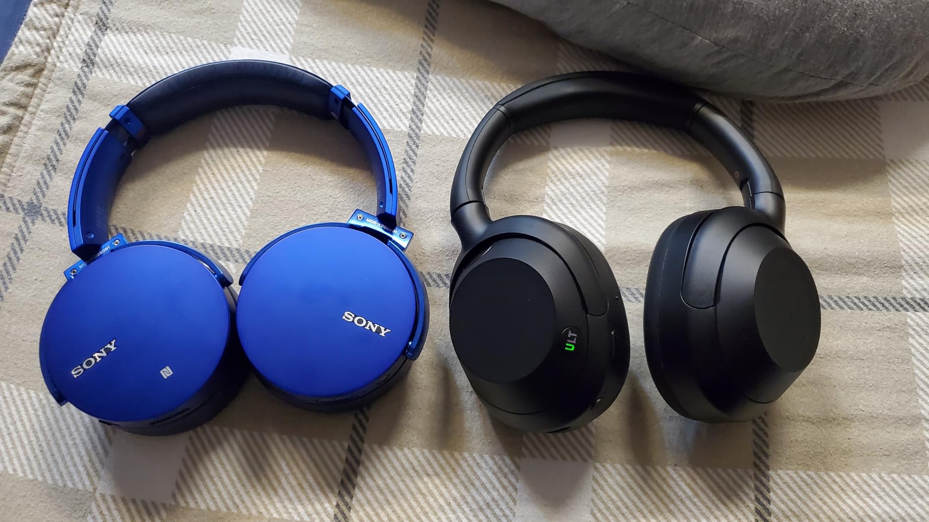 ULT WEAR Over-Ear Noise Canceling Bluetooth Headphones with Alexa Built-in, Comfortable Design, 30-Hour Battery, Massive Bass, & Signature Noise Canceling Found in 1000X Series, Black customer photo 1
