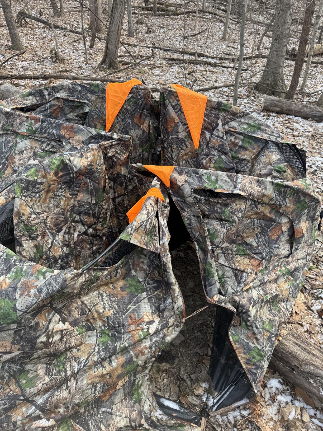 TIDEWE Hunting Blind 360°See Through with Large Open Door, Pop Up Ground Blind with Removable Curtain & Carrying Bag, Portable Resilient Tent(Forest Fade Camo) customer photo 2