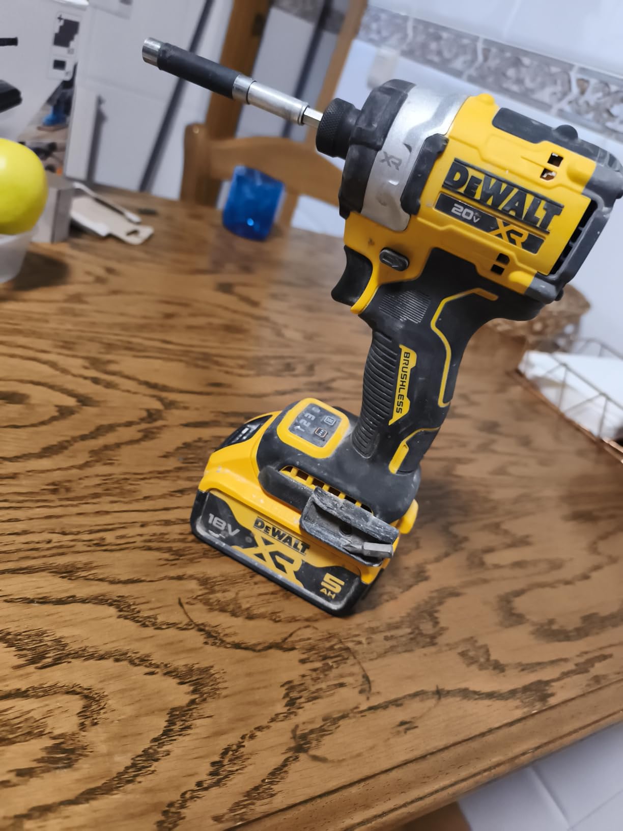 20V MAX XR 1/4 Inch Cordless Impact Driver, Bare Tool Only (DCF860B) customer photo 1