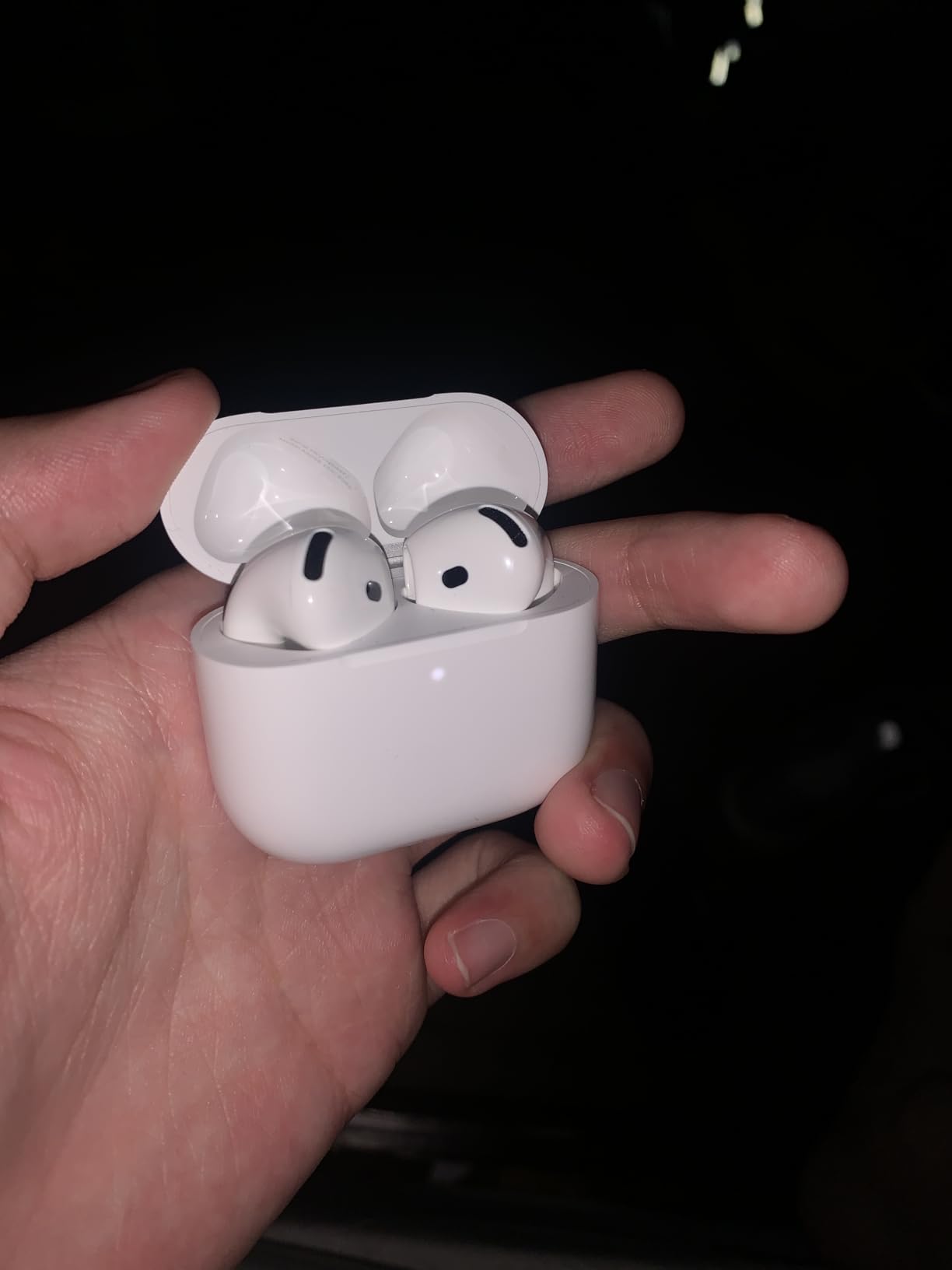 Apple AirPods 4 Wireless Earbuds, Bluetooth Headphones, Personalized Spatial Audio, Sweat and Water Resistant, USB-C Charging Case, H2 Chip, Up to 30 Hours of Battery Life, Effortless Setup for iPhone customer photo 1