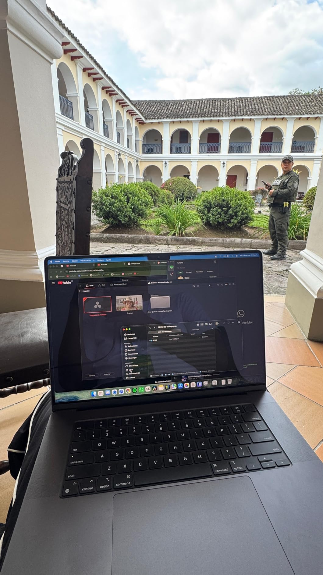Apple 2024 MacBook Pro with Apple M4 Pro Chip (16-inch, 24GB RAM, 512GB SSD Storage) (QWERTY English) Space Black (Renewed) customer photo 2
