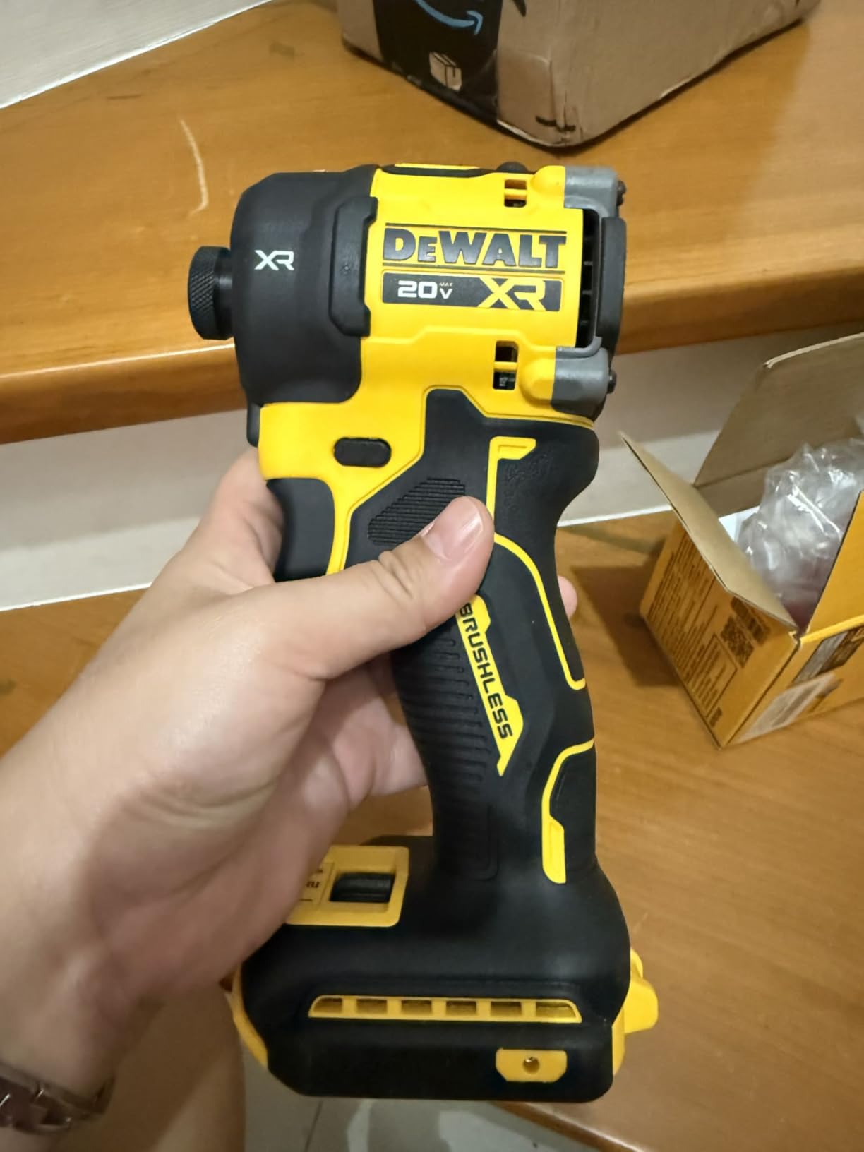 20V MAX 1/4 Inch Hydraulic Impact Driver, Quiet, Brushless Cordless XR Extreme Runtime, LED Halo Ring, Tool Only (DCF870B) customer photo 2