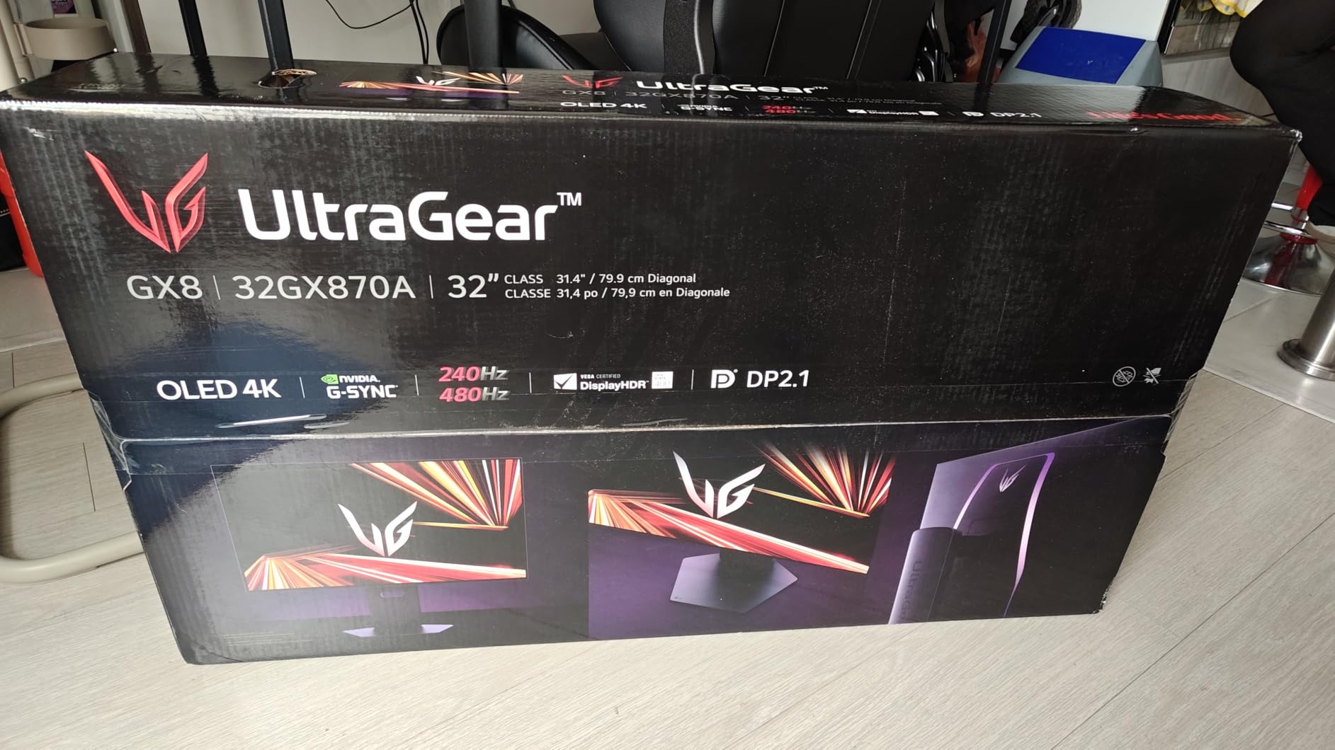 LG 32GX870A-B 32-inch UltraGear 4K UHD (3840 x 2160) OLED Gaming Monitor, Dual-Mode, 240Hz, 0.03ms, NVIDIA, AMD FreeSync Premium Pro, VESA DisplayHDR True Black 400, USB Type-C, DP2.1 customer photo 1