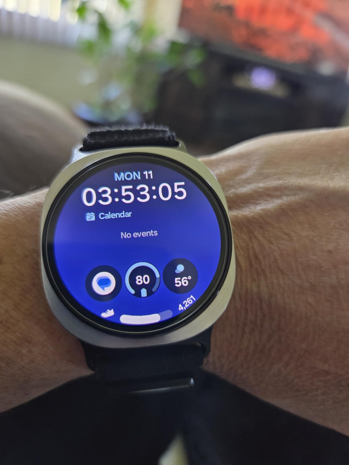 Samsung Galaxy Watch 8 (2025) 40mm Bluetooth Smartwatch, Cushion Design, Fitness Tracker, Sleep Coaching, Running Coach, Energy Score, Heart Rate Tracking, Graphite [US Version, 2 Yr Warranty] customer photo 1