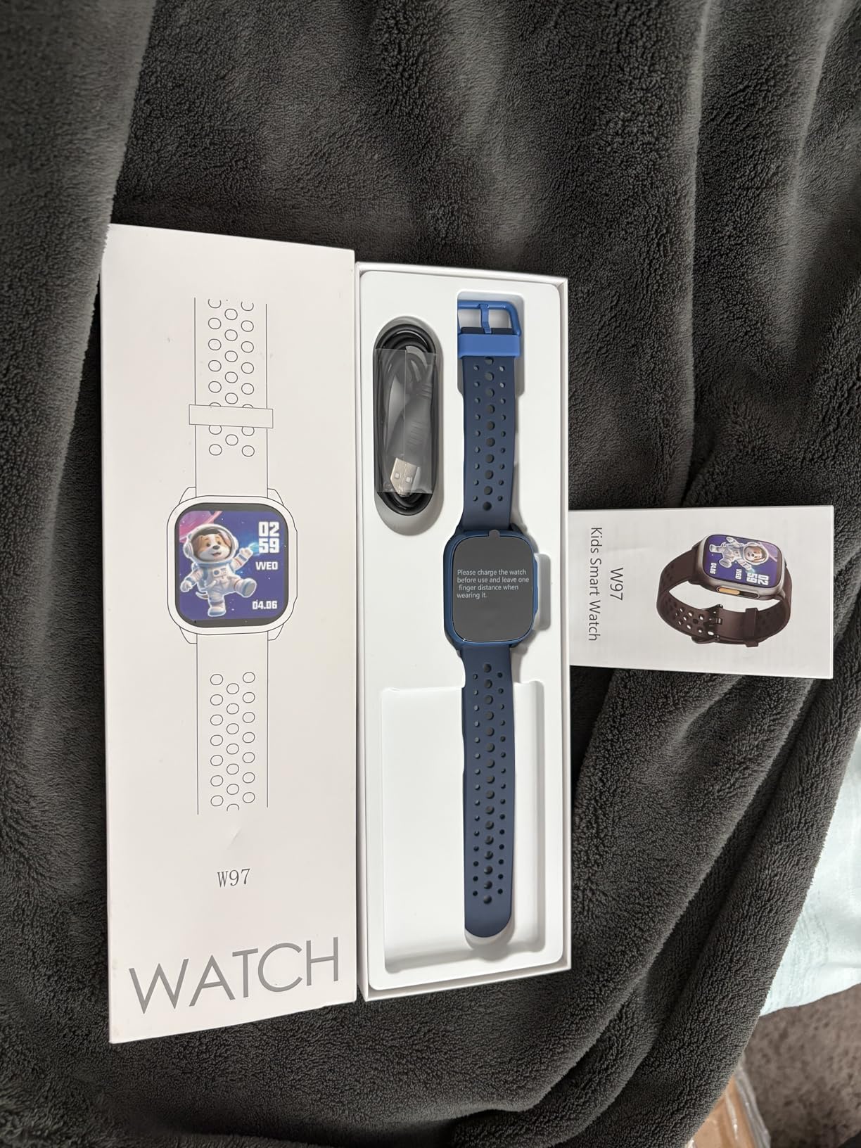 meoonley Kids Watch with 140 Sports Modes, 1.5