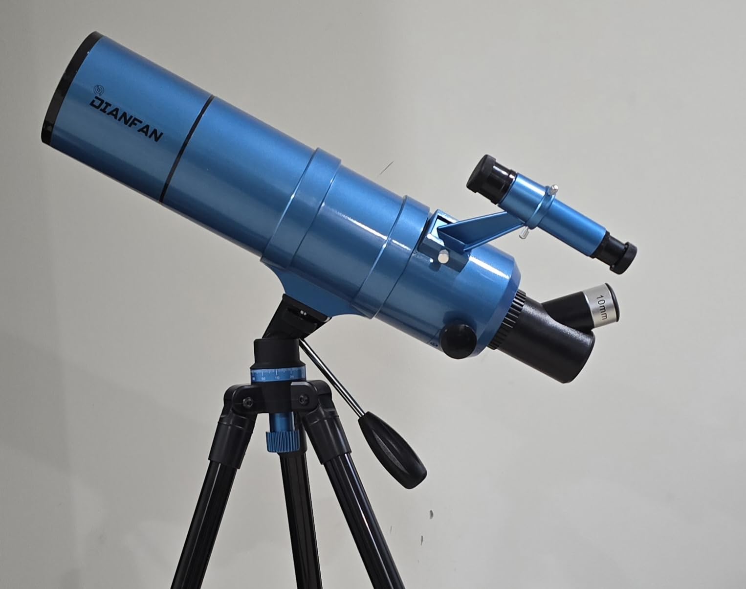 Dianfan Telescope for Kids & Adults, 90mm Aperture 550mm Astronomical Professional Telescope for Adults High Powered, Portable Travel Telescopes for Beginners with Tripod & Adapter, Bag, Folding Stool customer photo 1