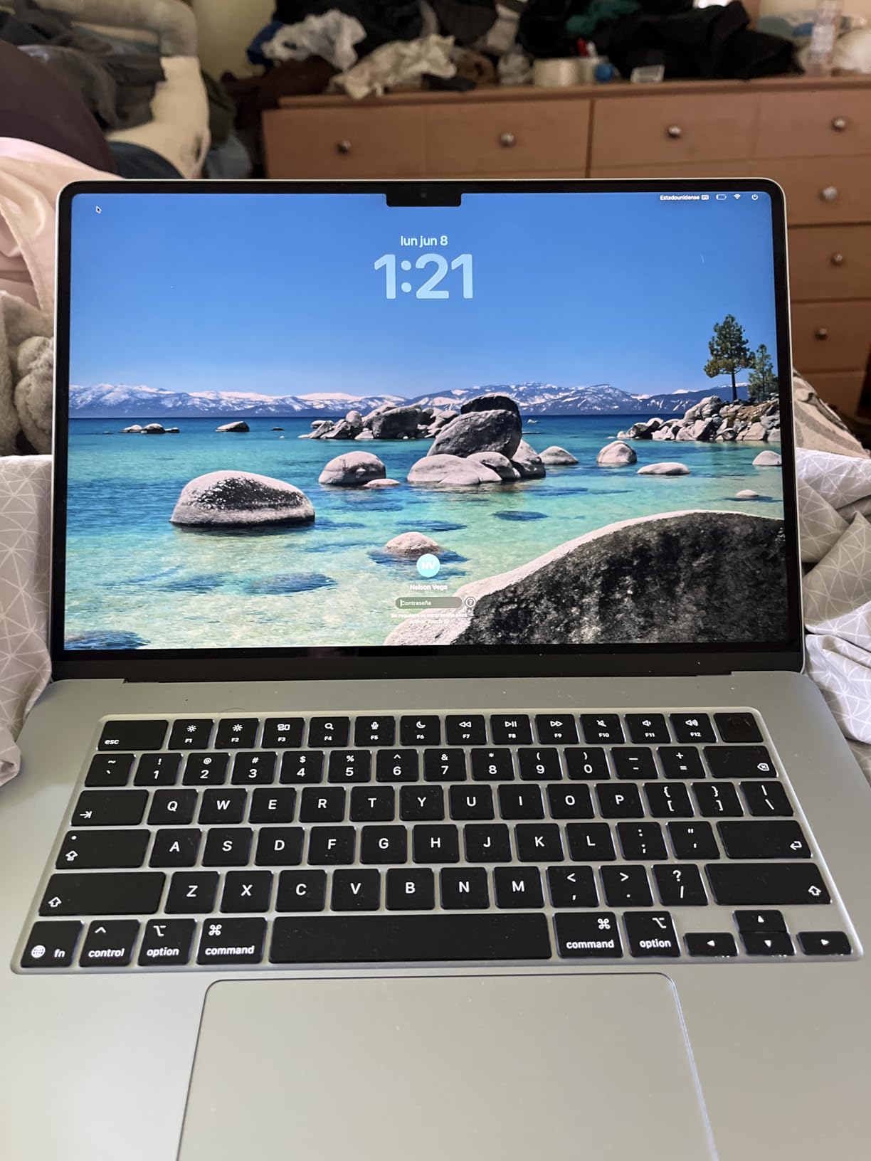 2026 MacBook Air 15-inch Laptop with M5 chip: Built for AI, 15.3-inch Liquid Retina Display, 16GB Unified Memory, 512GB SSD, 12MP Center Stage Camera, Touch ID, Wi-Fi 7; Midnight customer photo 1