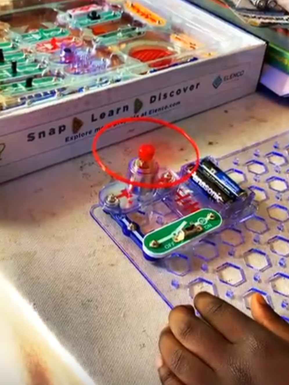 Snap Circuits Classic SC-300 Electronics Exploration Kit, Over 300 Projects, Full Color Manual, STEM Educational Toy for Kids 8+ customer photo 2