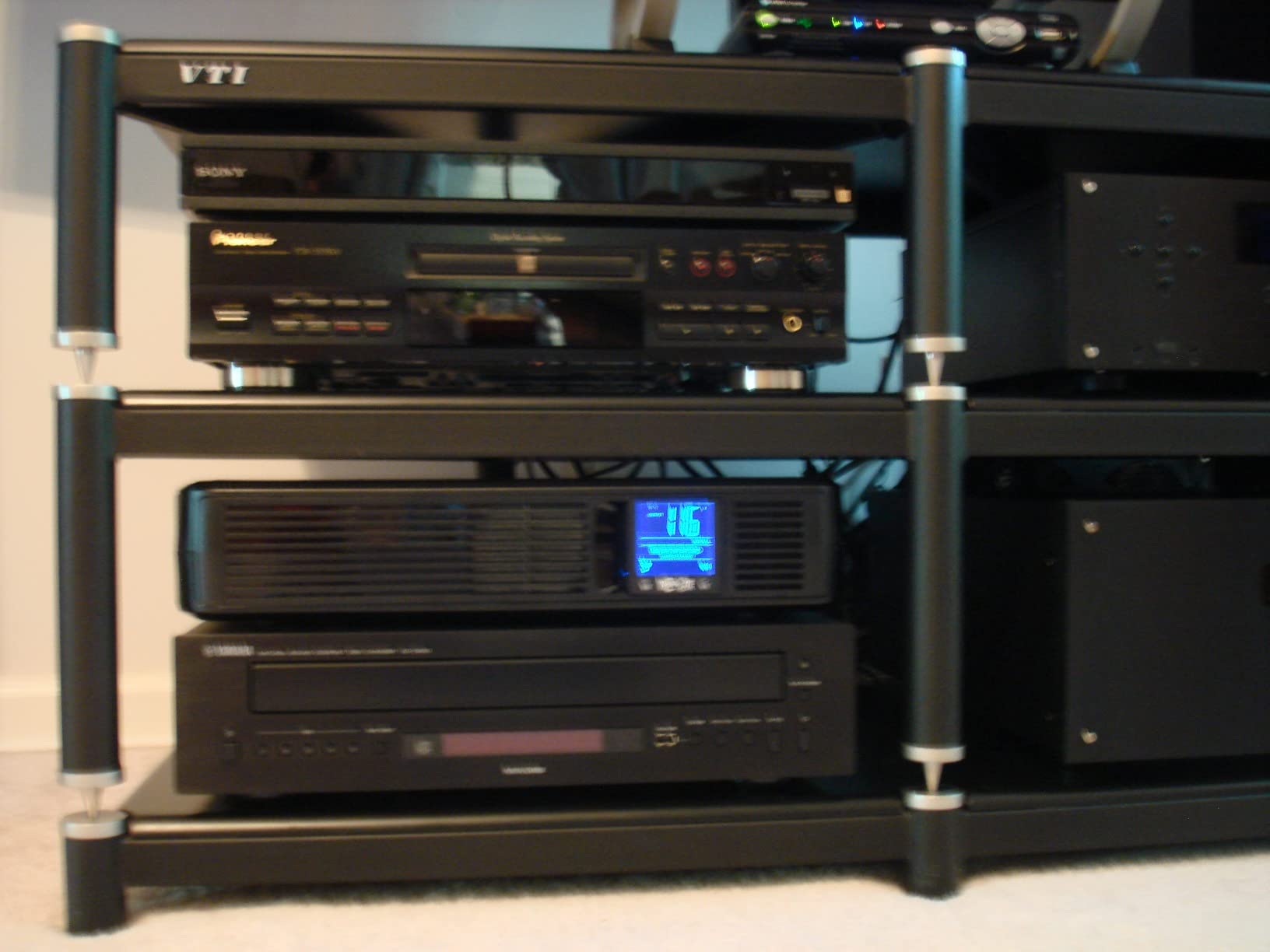 Eaton Tripp Lite SMART1500LCD 1500VA 2U Rack Mount UPS 900W Battery Backup customer photo 2