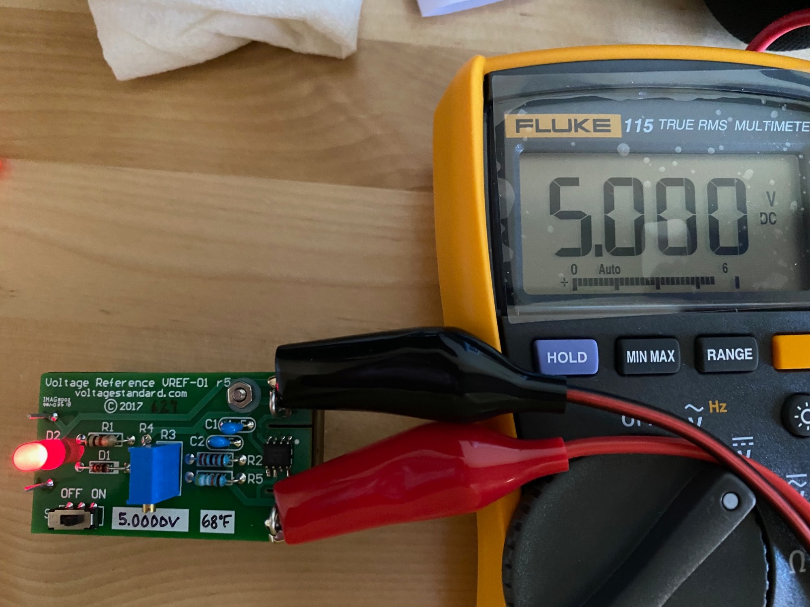 Fluke 115 Multimeter | True-RMS, 6000 Count Resolution, Field Service Technician, LED Backlight customer photo 1