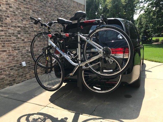 Yakima DoubleDown 4 Hitch Mount Bike Rack, 4-Bike Carrier for Car, SUV & Truck - Fits 2