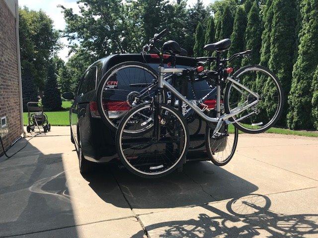 Yakima DoubleDown 4 Hitch Mount Bike Rack, 4-Bike Carrier for Car, SUV & Truck - Fits 2