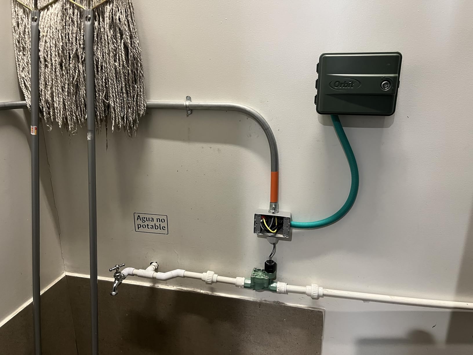 Orbit 57900 12-Station Outdoor Swing Panel Sprinkler System Timer customer photo 2