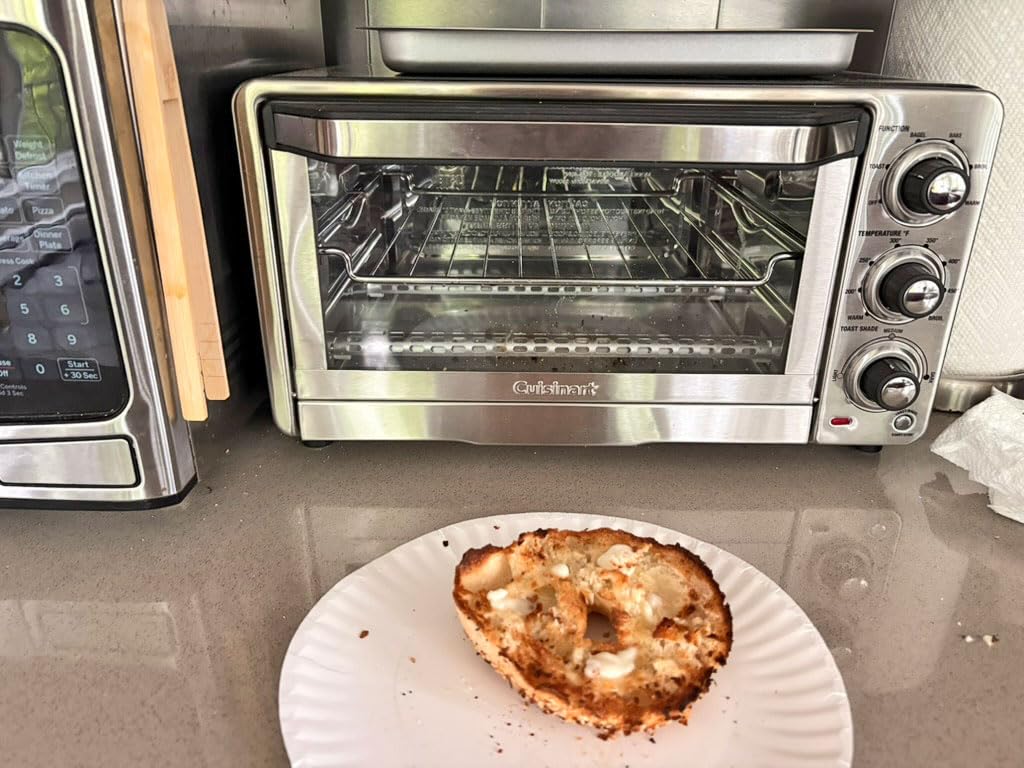 Cuisinart Custom Classic Toaster Oven Broiler, 1800 Watt Countertop Toaster Oven, TOB-40N, Brushed Stainless Steel/Black customer photo 1