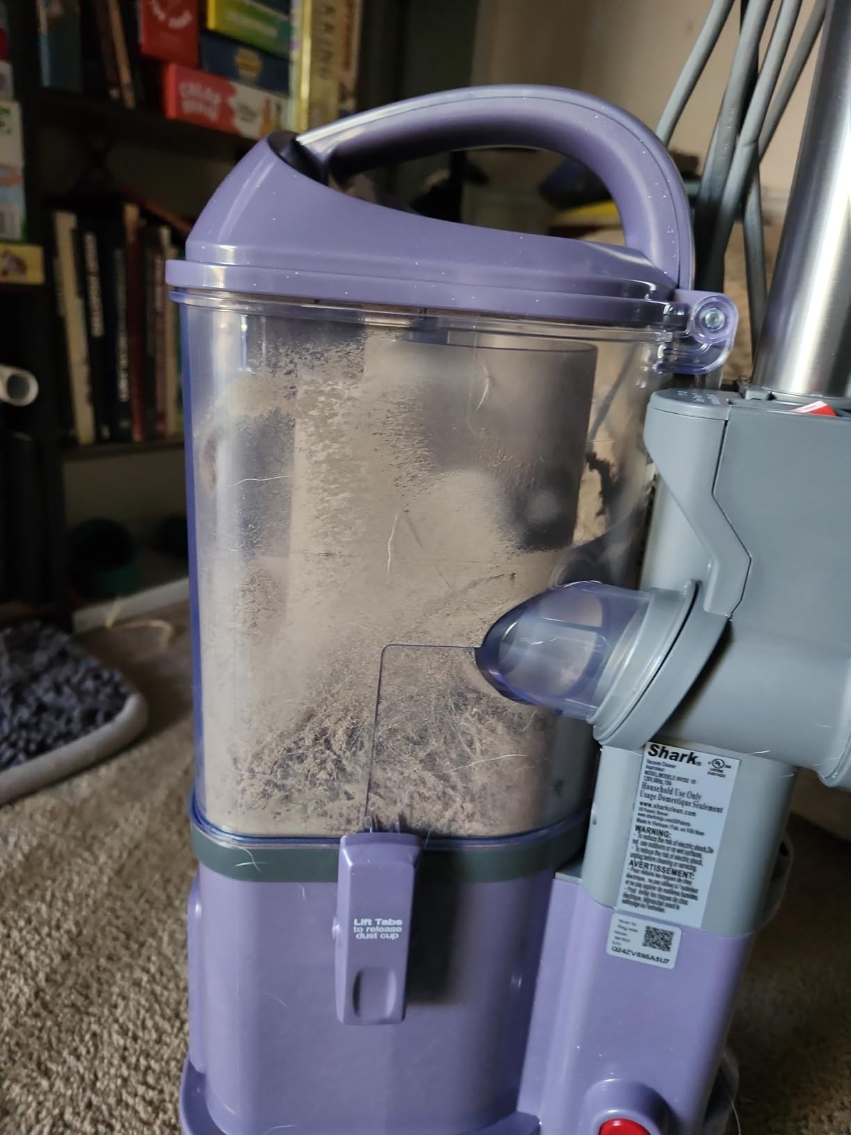 Upright Vacuum Cleaner | Navigator Lift-Away | Pet Hair, Carpet & Hard Floor Cleaning | Upholstery & Crevice Tools | HEPA Filter | Swivel Steering | Large Dust Cup Capacity | Lavender | NV352 customer photo 1
