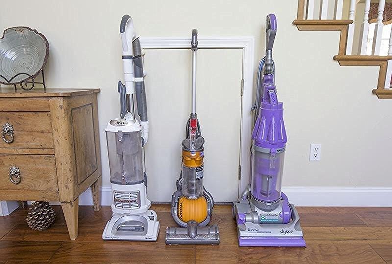 Upright Vacuum Cleaner | Navigator Lift-Away | Pet Hair, Carpet & Hard Floor Cleaning | Dusting Brush & Crevice Tool | HEPA Filter | Swivel Steering | White/Silver | NV356E customer photo 1