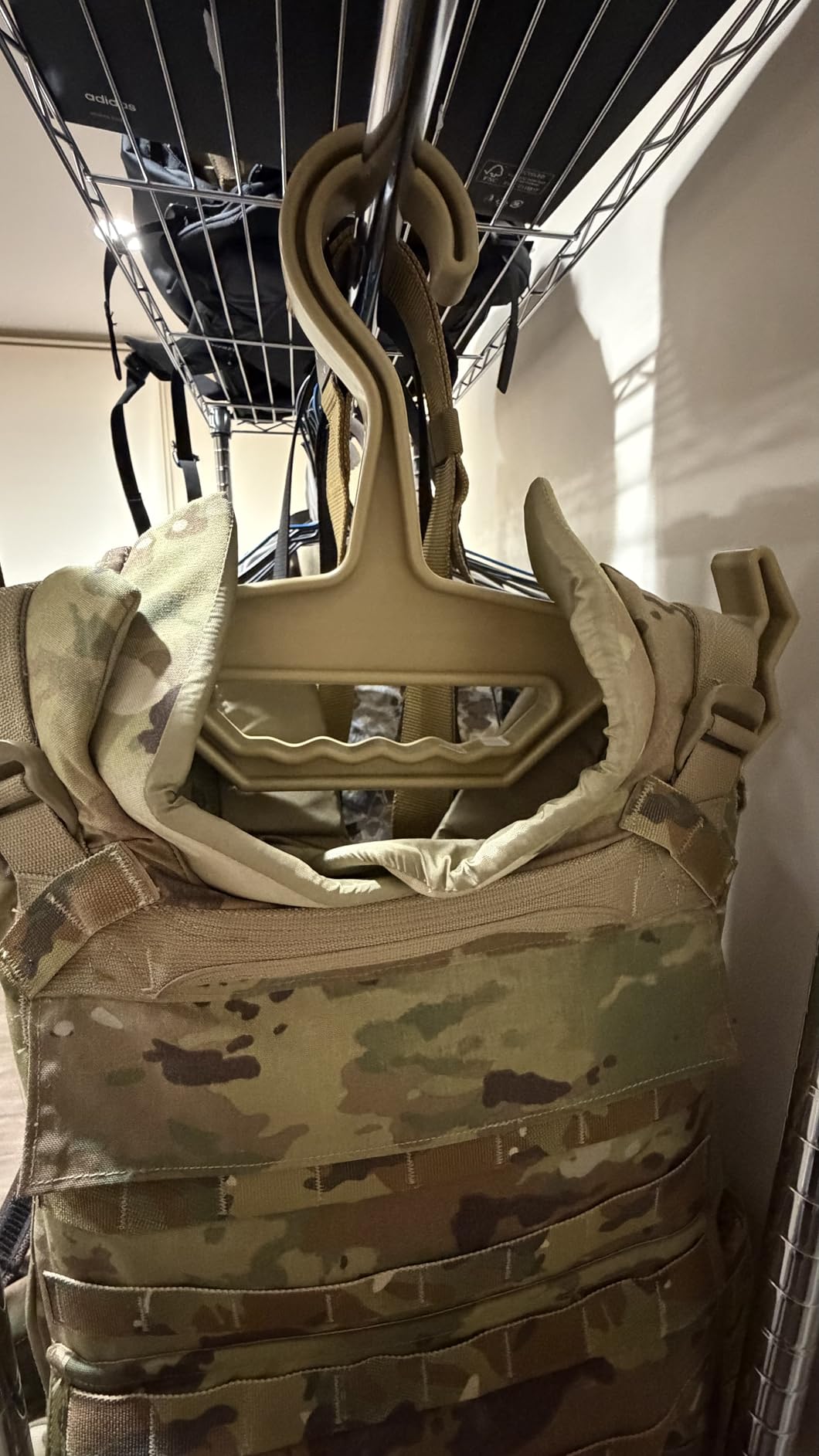 Tough Hook Original Multipurpose Heavy Duty Hanger, USA Made, Anti-Slip, 200 lb Capacity, Ideal for Tactical Gear, Body Armor, Scuba, Fitness Vests, 1 Black Plastic Piece customer photo 2