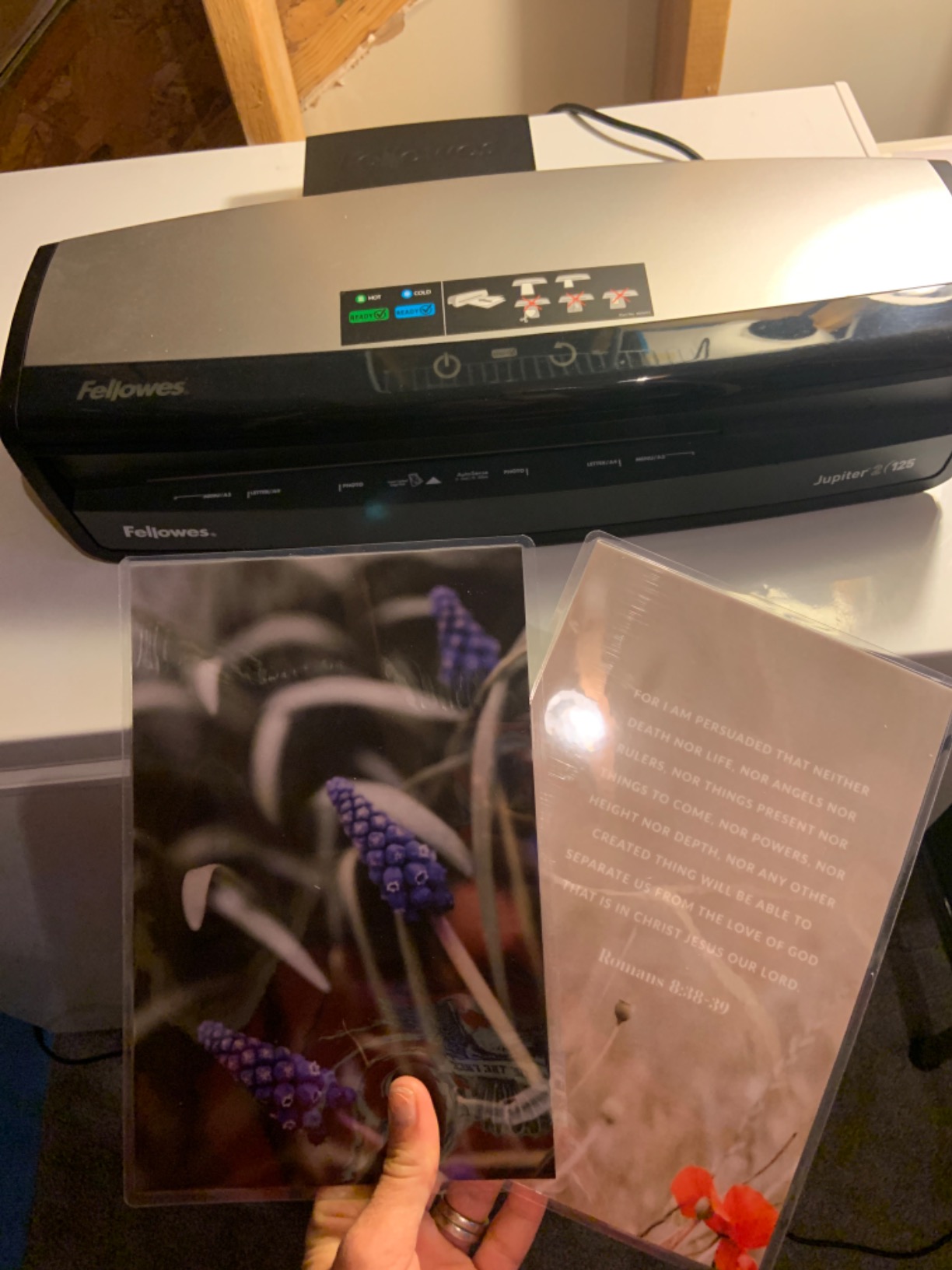 Fellowes Jupiter 2 125 Thermal Laminator, Rapid 60-Second Warm-Up, Includes 10 Pouches (5734101) customer photo 1