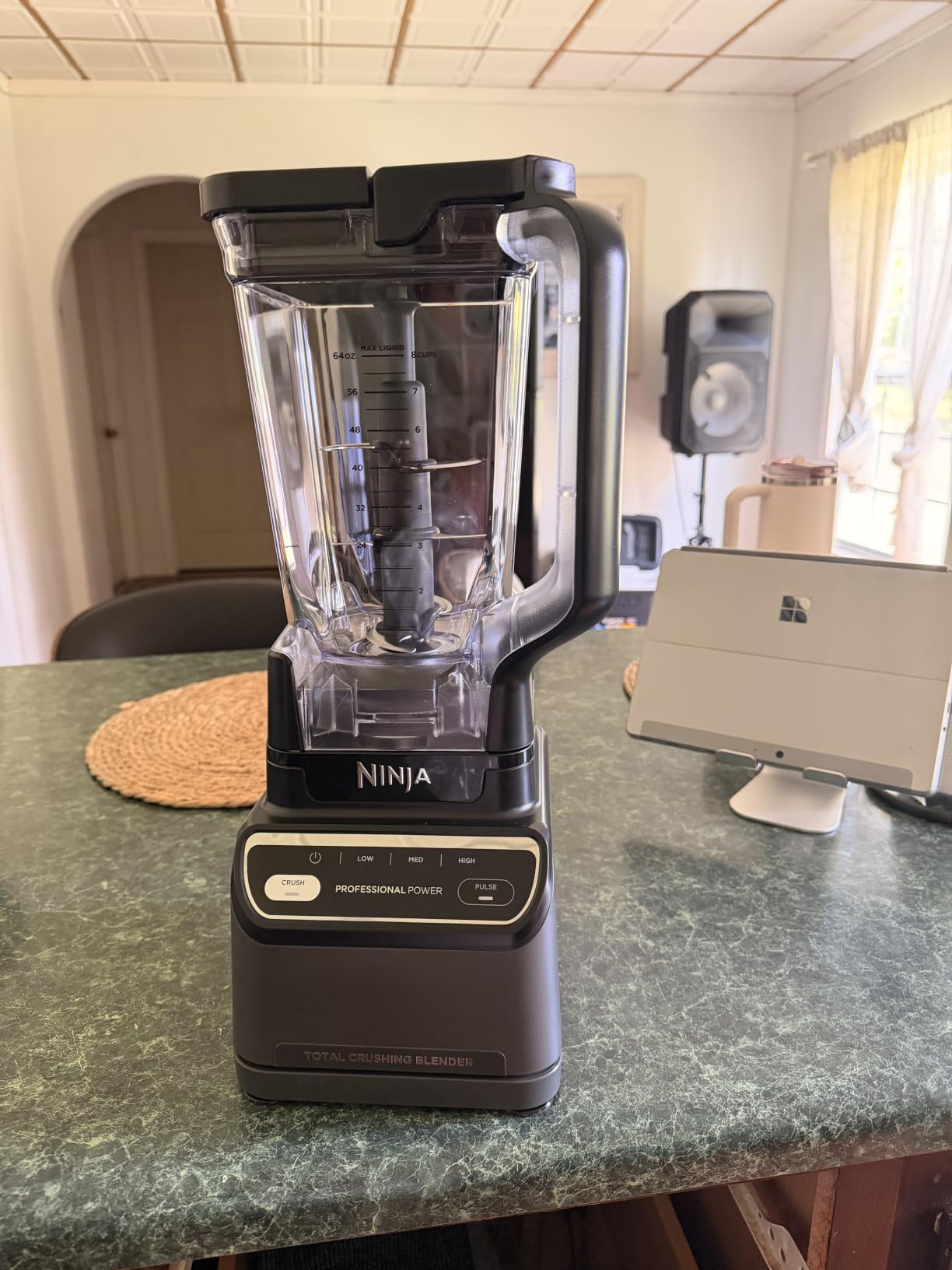 Ninja Professional Blender | Smoothie Blending, Drink Mixer, Grinder, Ice Crusher, Frozen Fruit Blending | 1000W Power, Total Crushing Technology, XL 72-oz. Pitcher | Black & Grey | BL610 customer photo 2