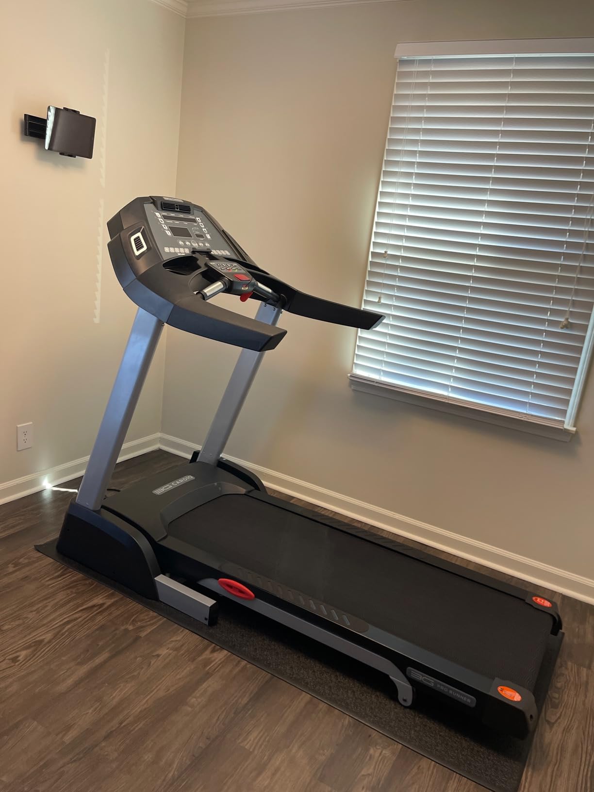 3G Cardio Pro Runner X Treadmill - Heavy Duty Home Construction - FreeSync FTMS Bluetooth - Foldable Compact Storage - Orthopedic Belt - 350 lb Capacity customer photo 1