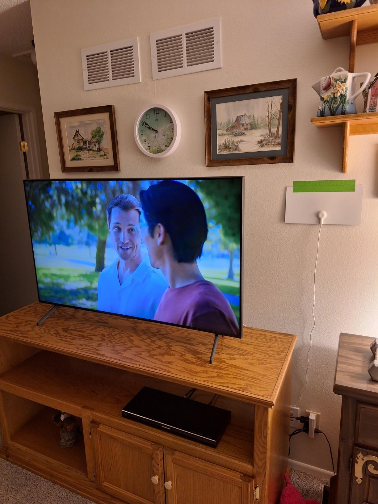 GE Ultra Edge Indoor HD Digital TV Antenna, Long Range Smart TV Antenna customer photo 2