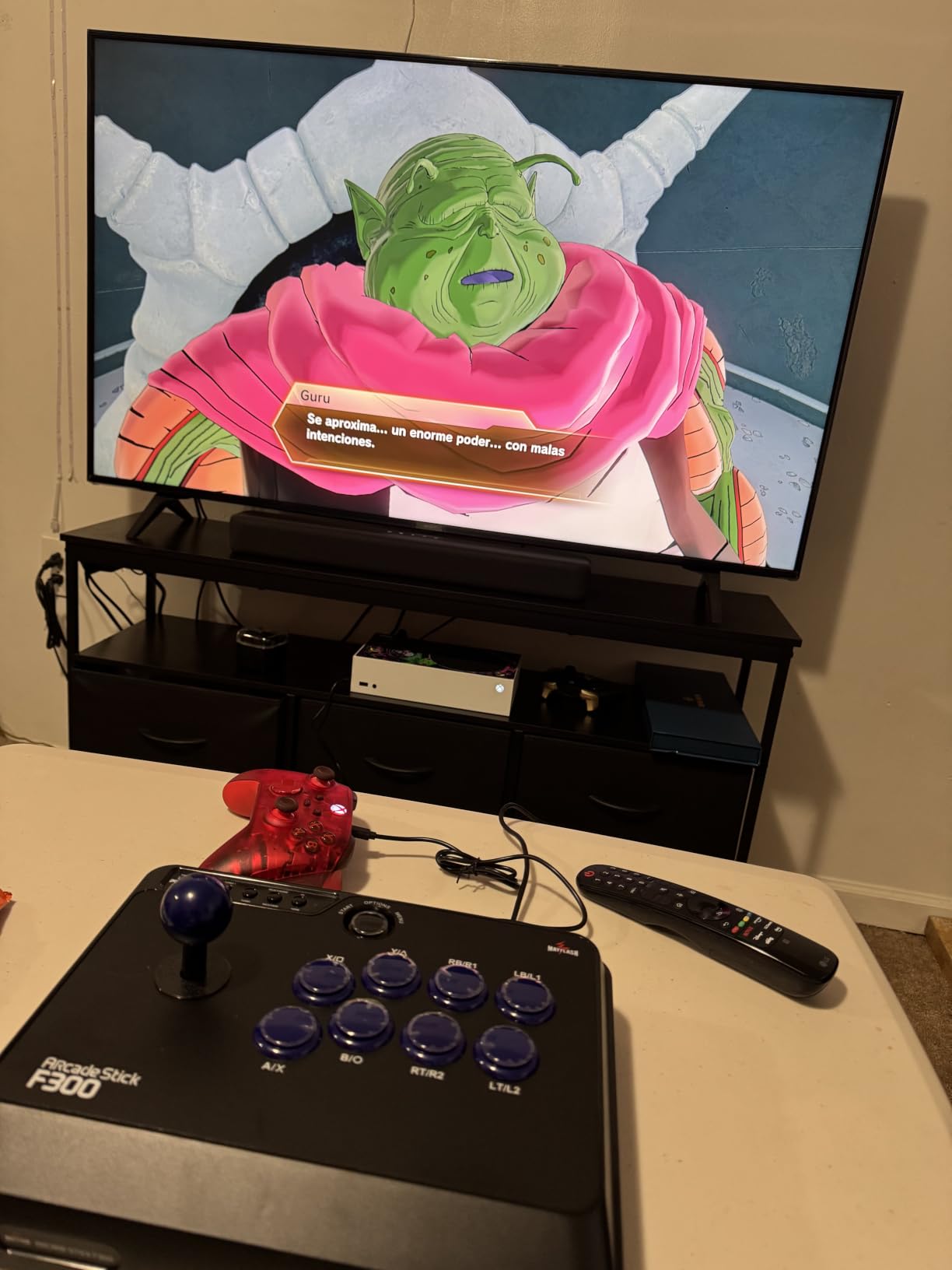 MAYFLASH F300 Arcade Fight Stick Joystick for Switch/Switch 2, PS4, PS3, Xbox Series S/X, Xbox One, Xbox 360, macOS, Windows, Steam Deck and more customer photo 1