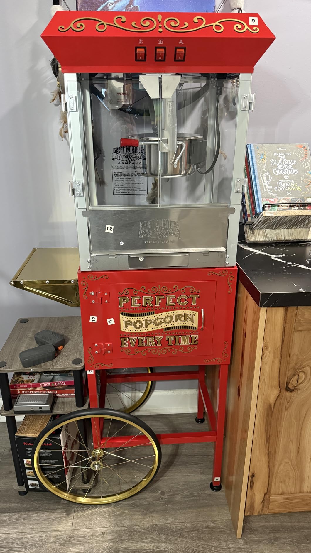 Great Northern Popcorn Company 5995 10 oz. Perfect Popper Popcorn Machine with Cart - Red customer photo 2
