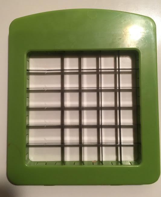 Brieftons QuickPush Manual Vegetable Chopper: 8-Cup Push-Down Onion Dicer & Food Chopper, 3 German Steel Blades, BPA-Free Container with Keep-Fresh Lid and Cleaning Comb - Manual, Dishwasher Safe customer photo 2